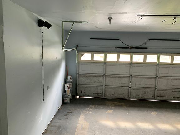 3rd image of 13419 105th Ave NW