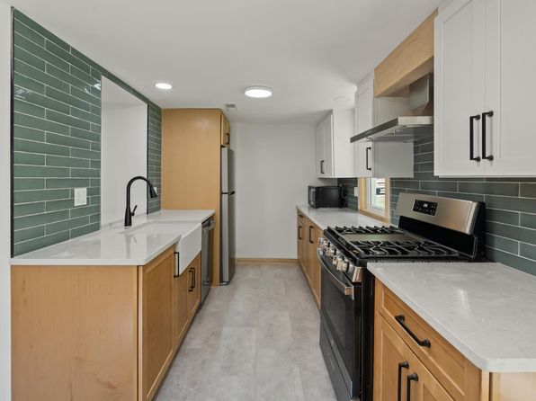 26 Greenwood Ave