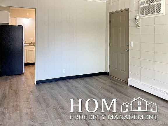 3rd image of 509 4th St NE APT F