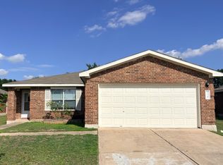 904 W South St, Leander, TX 78641