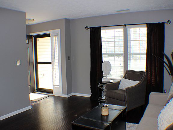3rd image of 638 Daniel Ct