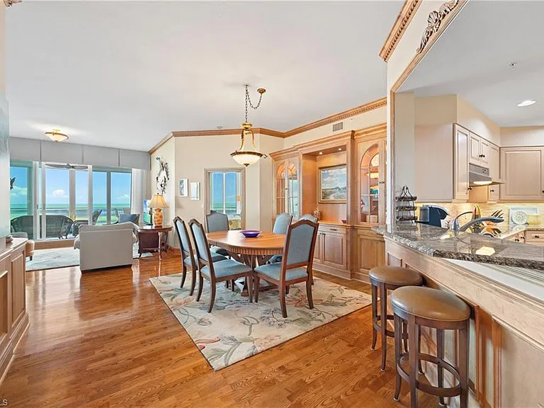 60 Seagate Dr #105 — Photo 8
