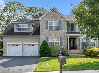21 Nate Ln, Howell, NJ 07731