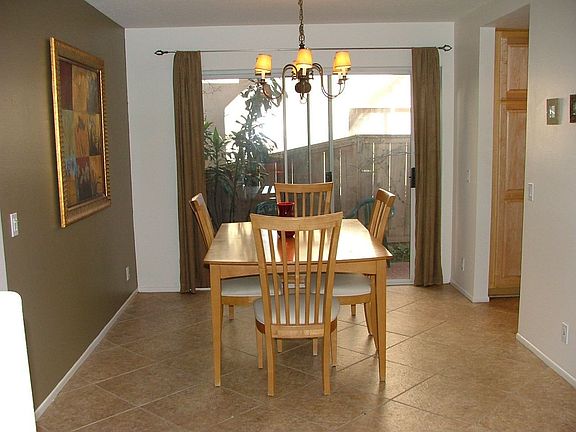 The cozy, comfortable dining room