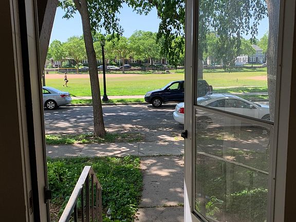 3rd image of 3141 Aldrich Ave S #2