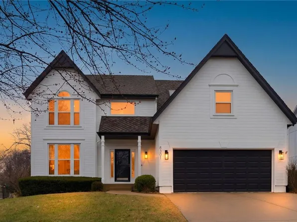 8301 W 144th St, Overland Park, KS 66223