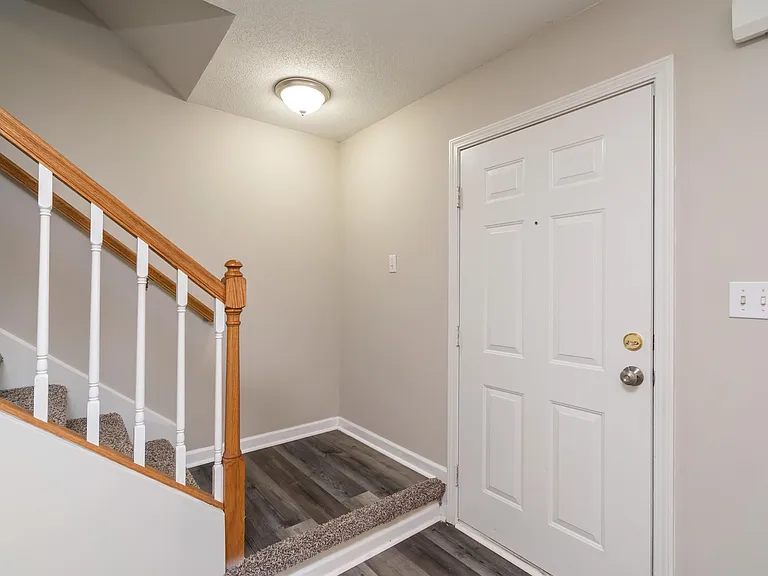 4741 Scepter Way — Photo 6