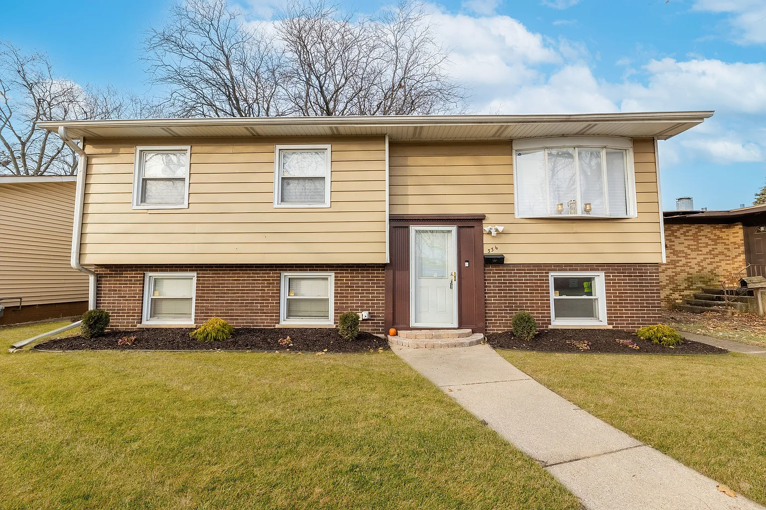 336 Madison Ave photo 1