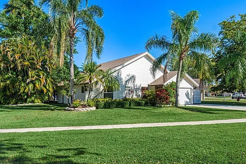 22525 Swordfish Dr Photo 1