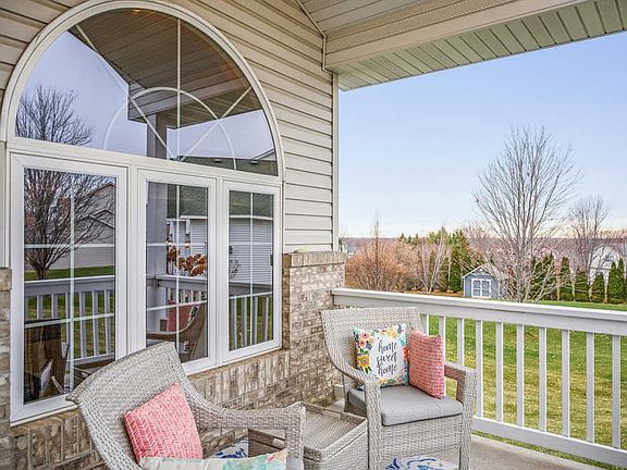 3rd image of 12385 Cherrywood Ct
