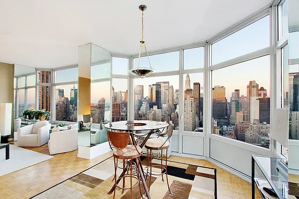 Rented by Corcoran | media 21