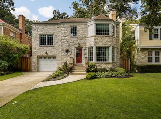 6740 N Wildwood Ave, Chicago, IL 60646
