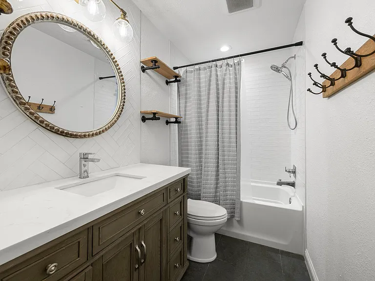 22610 Coriander Dr — Photo 17