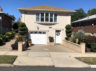 20741 28th Ave, Bayside, NY 11360