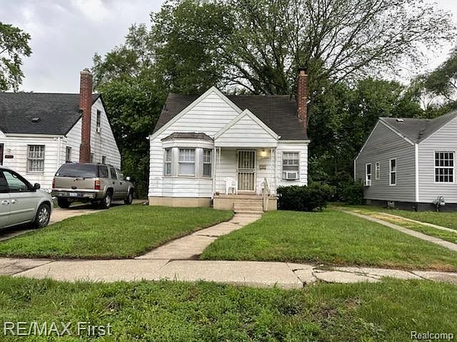 19189 Dresden St, Detroit, MI 48205 | Zillow