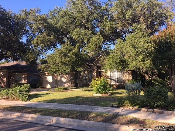 2nd image of 217 Oak Creek Dr