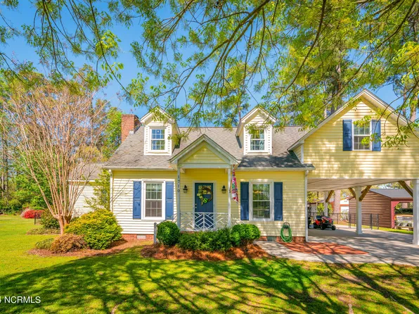 1710 L T Hardee Road, Greenville, NC 27858