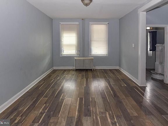 3rd image of 4202 Potter St
