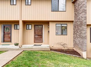 11 Willow Ct UNIT 11, Cromwell, CT 06416