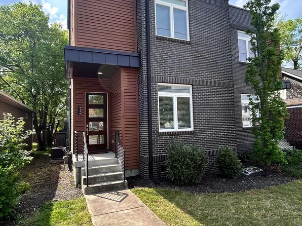 913B 14th Ave S, Nashville, TN 37212