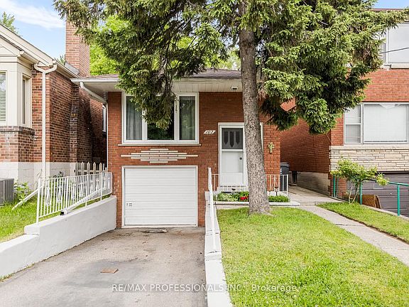 2nd image of 102 Symons St