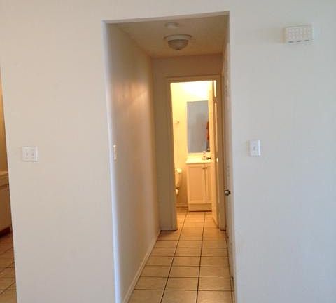 3rd image of 7638 Windsor Oaks