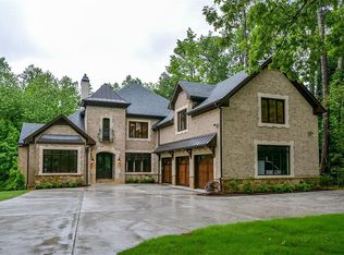 10745 Shallowford Rd #A, Roswell, GA 30075