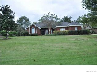 11 Walnut Point Ct, Wetumpka, AL 36093