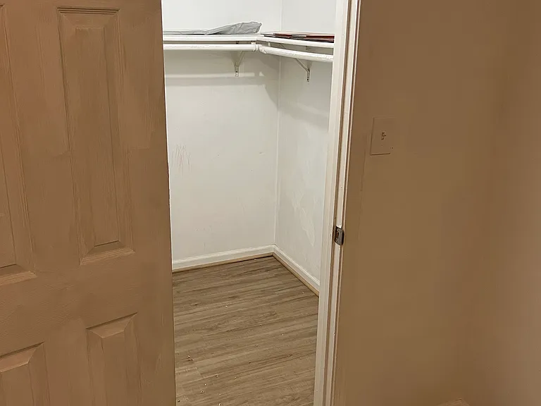 101 Butts Ln — Photo 9