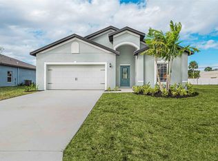 1165 SE Mendoza Ave, Port Saint Lucie, FL 34952