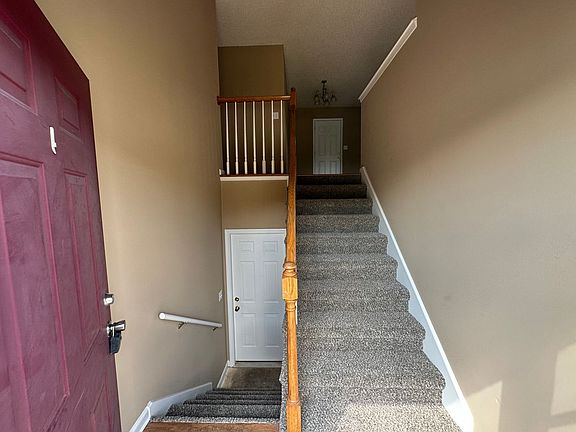 3rd image of 265 Audrea Ln