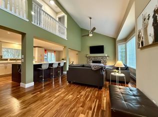 1510 Macdonald Pl, Squamish, BC V0N 1H0