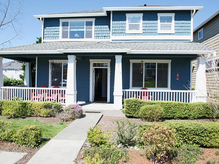 2509 NE Jewell Ln — Photo 1