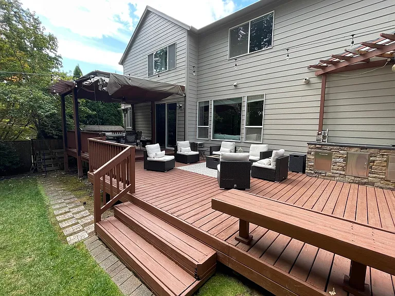 11920 SW Finch St — Photo 33