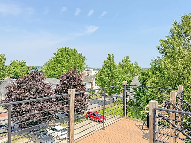 168 Danforth St #3 — Photo 40