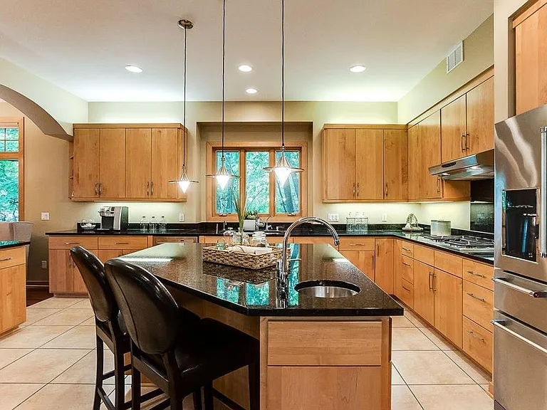 21892 Byron Cir — Photo 10