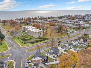 94 Monroe St, Milford, CT 06460