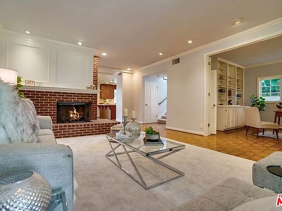 4th image of 4441 Cahuenga Blvd Unit B