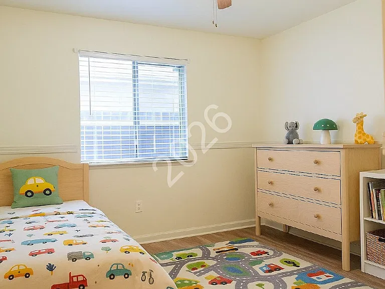 1820 E Ticonderoga Dr — Photo 8