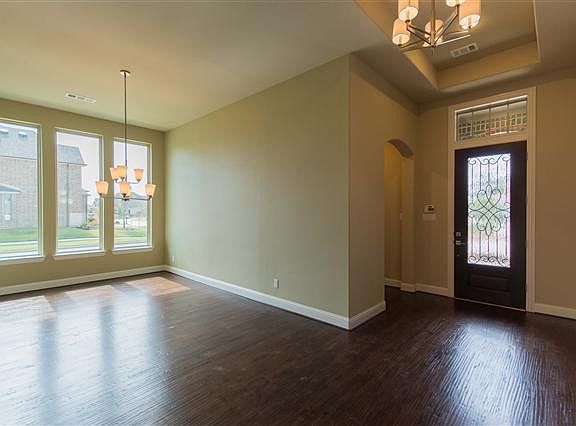 2nd image of 4610 Desert Willow Dr