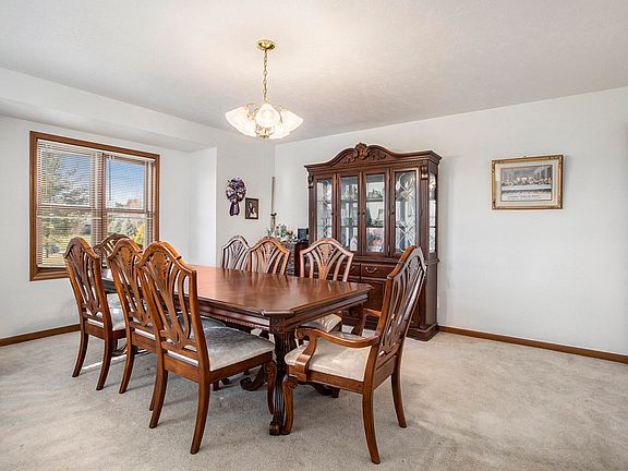 5th image of 50545 Rebecca Dr