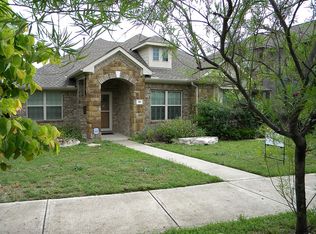 318 Sycamore St, Georgetown, TX 78633