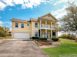 1130 Grand Pass, Canyon Lake, TX 78133