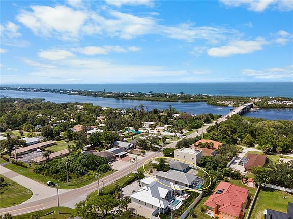 2nd image of 1806 MANASOTA BEACH ROAD