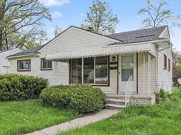 3rd image of 1189 Woodland Dr