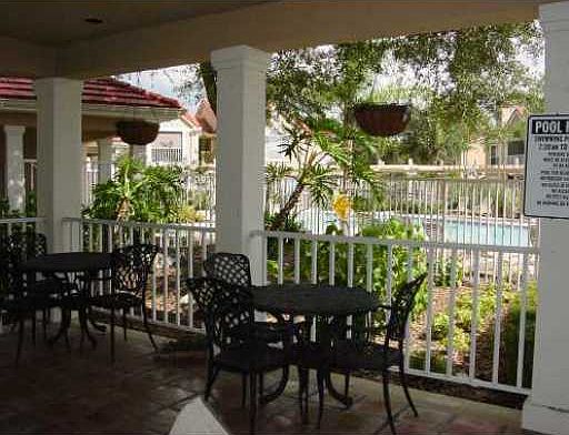 2nd image of 9481 Highland Oak Dr Unit 613