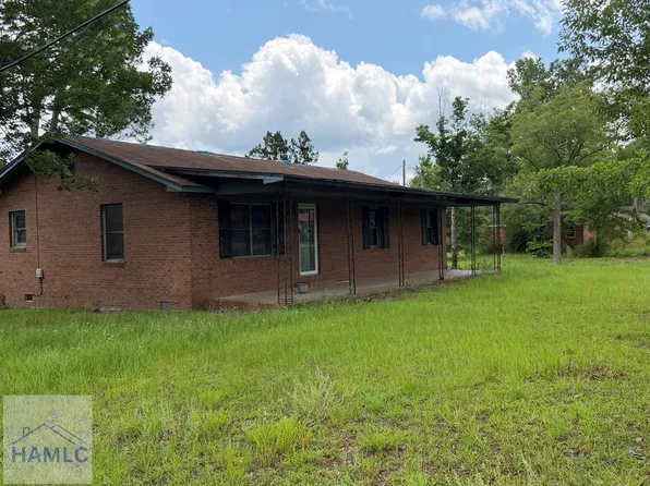 706 E Highway 80, Swainsboro, GA 30401