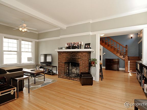 Living Room/Dining Room