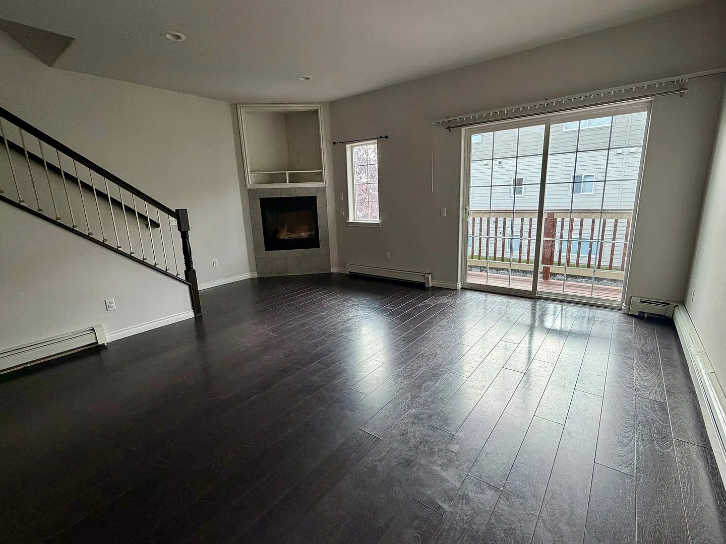 Townhouse with Heated Garage — Photo 2