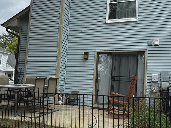3rd image of 1235 S Clematis Dr #0